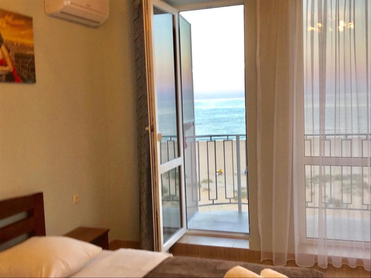 Hotel Golden Beach 扎托卡 外观 照片